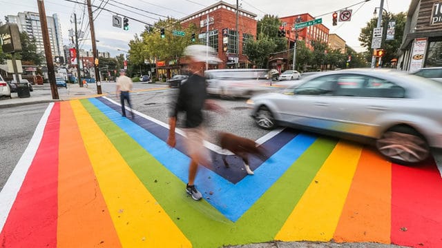 http://www.wsbtv.com/news/local/20k-support-midtown-rainbow-it-signifies-the-lgbtq-community-is-part-of-atlantas-story/525743399